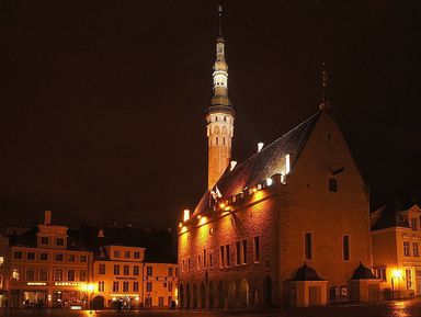 Фото 3 - Экскурсия: "Легенды Таллина при свете фонаря" Фото 3 - Экскурсия: "Легенды Таллина при свете фонаря"