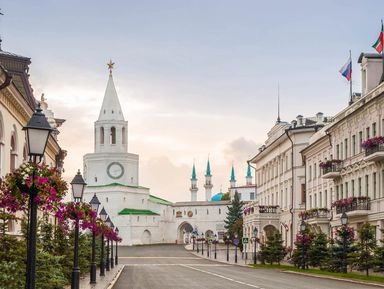 Фото 2 - Экскурсия: "Кремлёвская — улица пяти имён" Фото 2 - Экскурсия: "Кремлёвская — улица пяти имён"