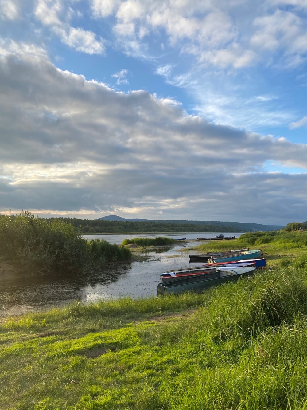 Фото 3 - Экскурсия: "Треккинг в горах Урала: подъём на Полюд и Ветлан"