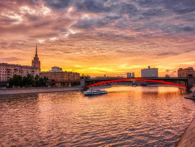 Фото 3 - Экскурсия: "«Вечерняя Москва» — музыкальный круиз на люкс-теплоходе" Фото 3 - Экскурсия: "«Вечерняя Москва» — музыкальный круиз на люкс-теплоходе"
