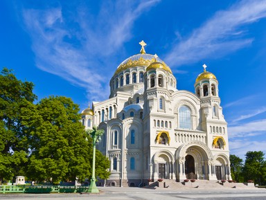 Фото - Экскурсия: "Кронштадт, музей Маяков и парк Остров фортов за 1 день" Фото - Экскурсия: "Кронштадт, музей Маяков и парк Остров фортов за 1 день"