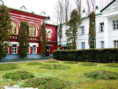 Фото 3 - Экскурсия: "Печоры-Петсери и древний Изборск" Фото 3 - Экскурсия: "Печоры-Петсери и древний Изборск"
