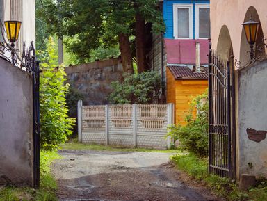 Печоры-Петсери и древний Изборск (на вашем транспорте)