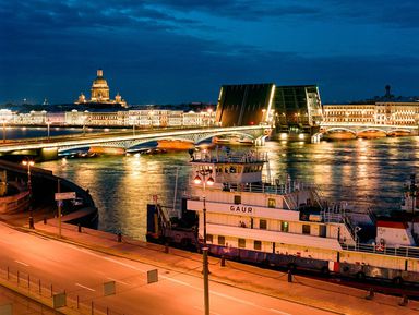 Фото 3 - Экскурсия: "Разводные мосты Петербурга — вид с крыши!" Фото 3 - Экскурсия: "Разводные мосты Петербурга — вид с крыши!"