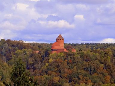 Фото - Экскурсия: "Божественная Сигулда в тени креста и меча" Фото - Экскурсия: "Божественная Сигулда в тени креста и меча"
