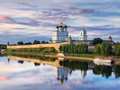 Фото 2 - Экскурсия: "Яркая история большого Пскова" Фото 2 - Экскурсия: "Яркая история большого Пскова"