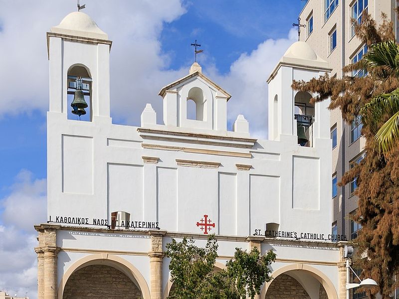 Лимассол: за кулисами туристического города (4/12)