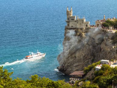Фото 2 - Экскурсия: "Курортная Алупка, Ливадийский дворец и замок Ласточкино гнездо" Фото 2 - Экскурсия: "Курортная Алупка, Ливадийский дворец и замок Ласточкино гнездо"