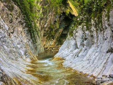 Фото 3 - Экскурсия: "Ущелье реки Куапсе: найти то, что скрыто!" Фото 3 - Экскурсия: "Ущелье реки Куапсе: найти то, что скрыто!"