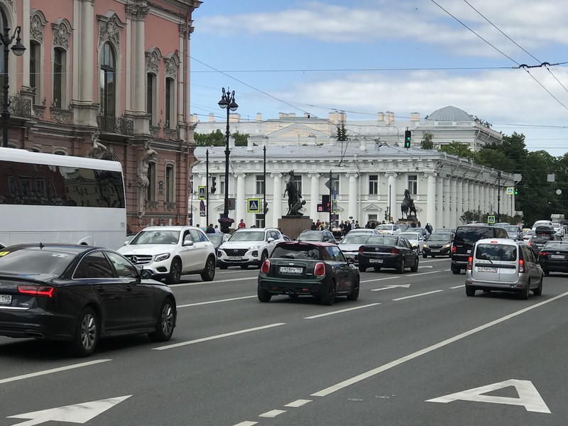 Авторская прогулка «Настоящий Невский»