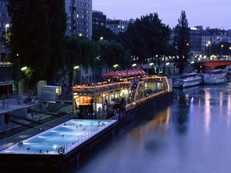 Блеск вечерней Вены и ужин по-австрийски (5/6)