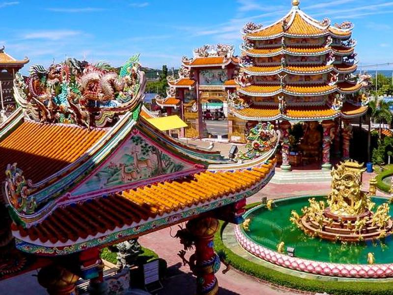 День открытий в Паттайе: сафари-парк, плантации и храмы (17/26)