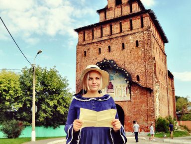 Фото - Экскурсия: "Костюмированная прогулка по Коломне с историком" Фото - Экскурсия: "Костюмированная прогулка по Коломне с историком"
