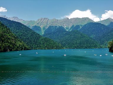 Фото - Экскурсия: "Курортная Гагра и озеро Рица" Фото - Экскурсия: "Курортная Гагра и озеро Рица"