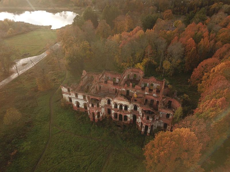 Заброшенные усадьбы Ленобласти: групповая экскурсия (7/12)