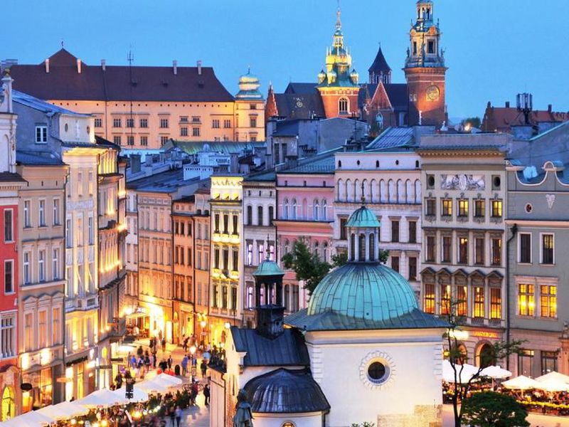 Трансфер и знакомство с городом (3/3)