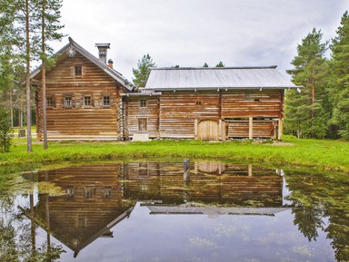 Фото 3 - Экскурсия: "Музей «Малые Корелы»: сказка из дерева" Фото 3 - Экскурсия: "Музей «Малые Корелы»: сказка из дерева"