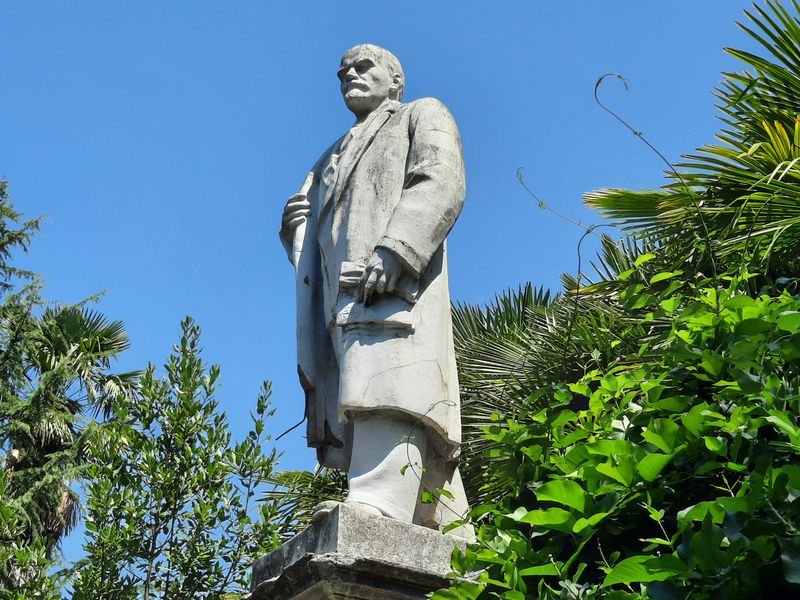 Экскурсия в Таинственный мир советского санатория Сочи (5/10)