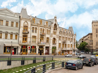Фото - Экскурсия: "Проспект Руставели и его легенды" Фото - Экскурсия: "Проспект Руставели и его легенды"