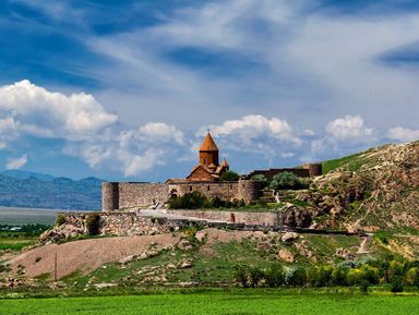 Фото 3 - Экскурсия: "Хор Вирап, Нораванк и Арени — лучшее на юге Армении" Фото 3 - Экскурсия: "Хор Вирап, Нораванк и Арени — лучшее на юге Армении"