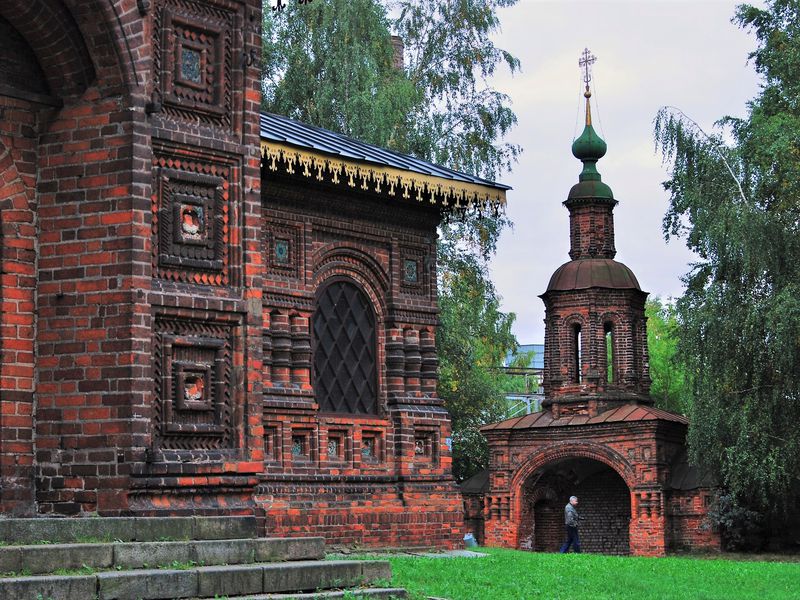 Фото 1 - Экскурсия: "Ярославские слободы, или город со второго взгляда" Фото 1 - Экскурсия: "Ярославские слободы, или город со второго взгляда"
