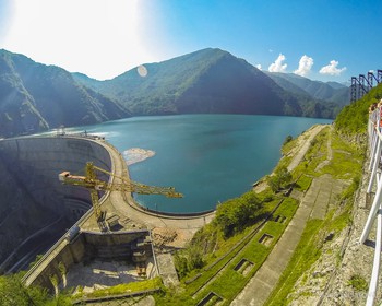 Фото 3 авторского тура - день 2 "Монастырь Ламария, Ингурское водохранилище" Фото 3 авторского тура - день 2 "Монастырь Ламария, Ингурское водохранилище"