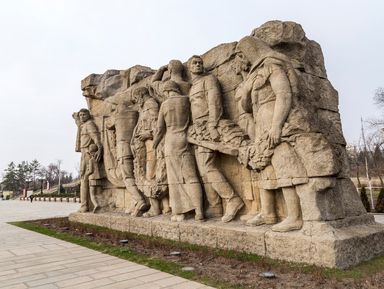 Фото 2 - Экскурсия: "Мамаев курган — «главная высота России»" Фото 2 - Экскурсия: "Мамаев курган — «главная высота России»"