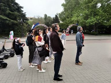 Фото 2 - Экскурсия: "Экскурсия-спектакль в Севастополе" Фото 2 - Экскурсия: "Экскурсия-спектакль в Севастополе"