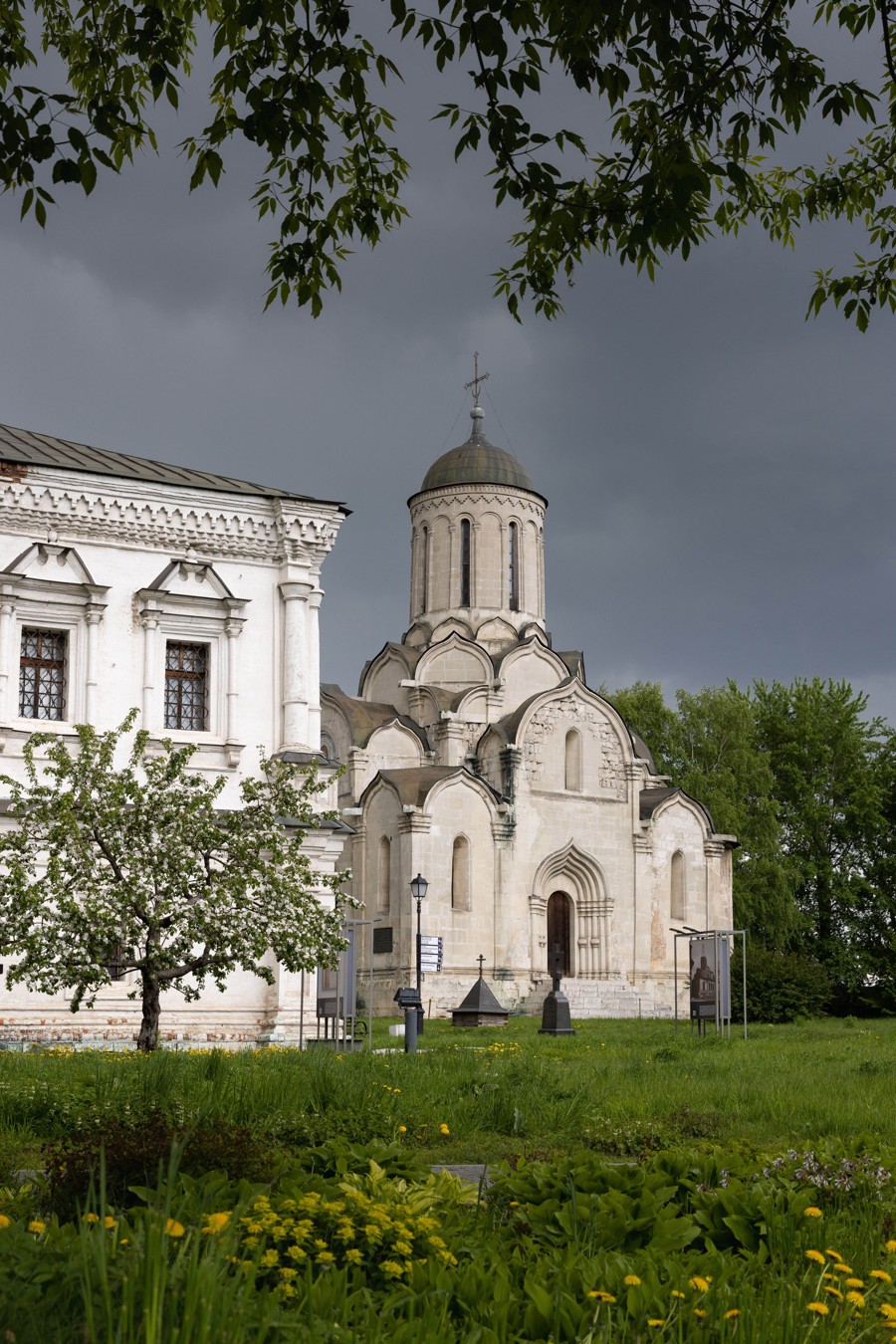 Фото 1 - Экскурсия: "Спасо-Андроников монастырь: история, тайны, Андрей Рублёв"